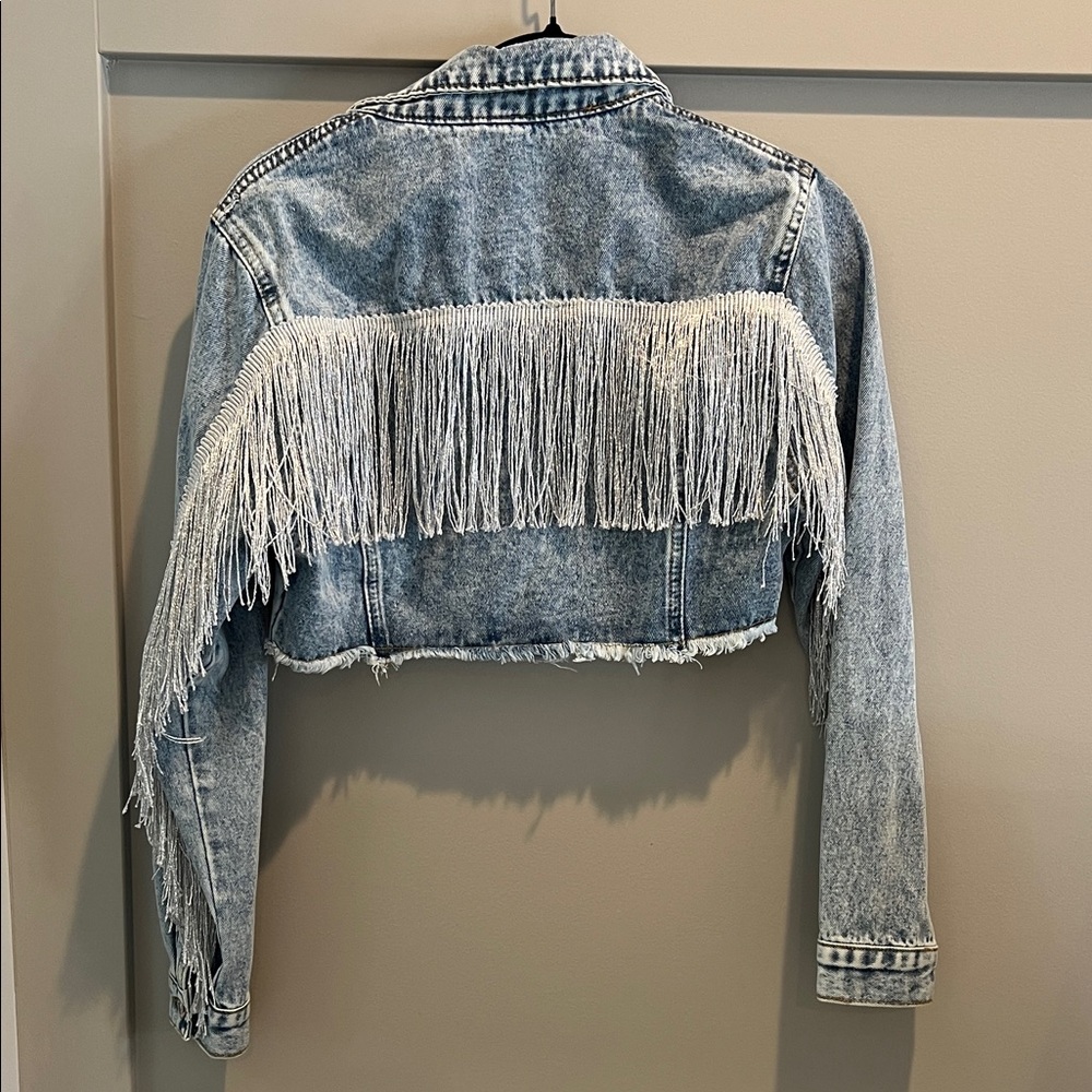 Fringe-Trimmed Light Blue Denim Jacket - Picture 6 of 7